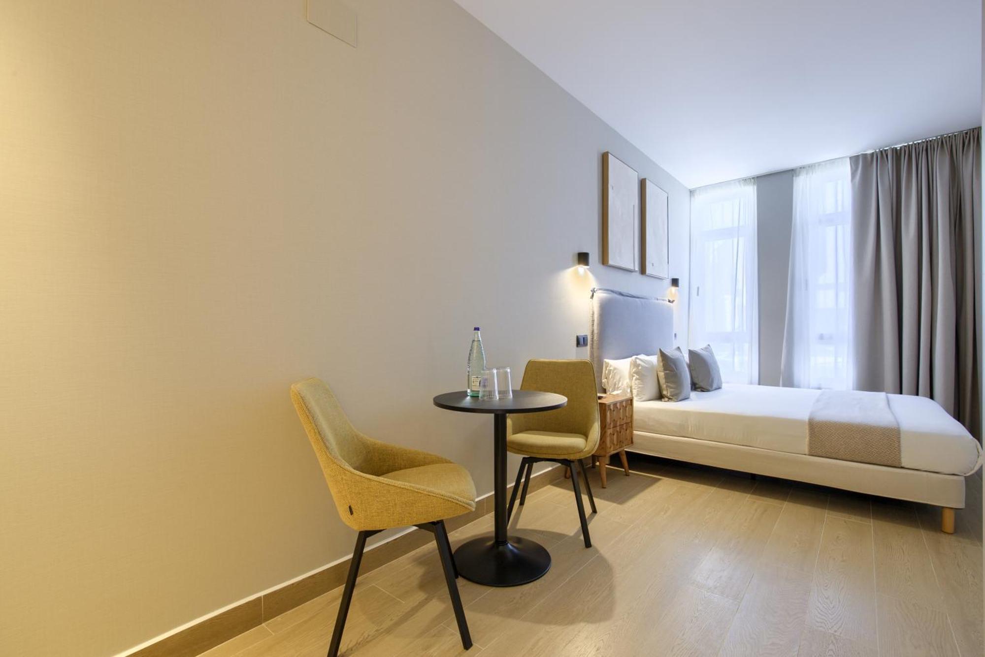 Dobo Madrid Murillo Oda fotoğraf
